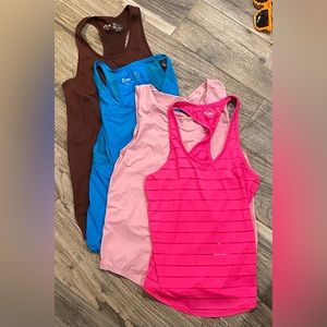 Zyia XS 4 piece Tank Top Bundle